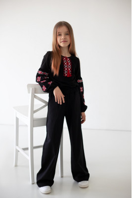 Вишиванка для дівчат